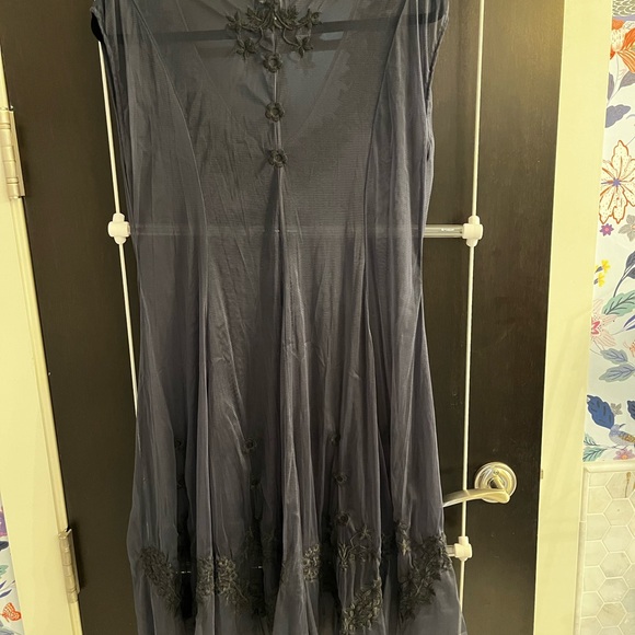 Biya (Johnny Was brand) grey TULLE dress size M-L; gives vintage vibe - Picture 3 of 4